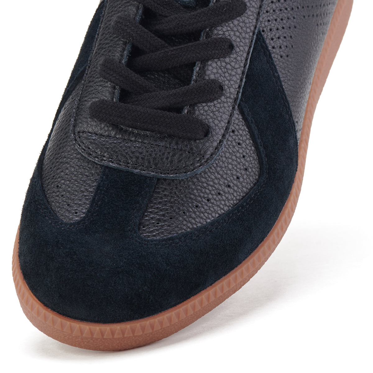 Pace Black/Gum V1