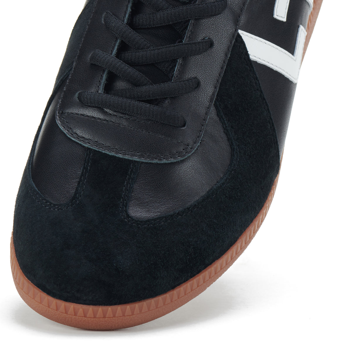 Pace Mens Classic Black/White