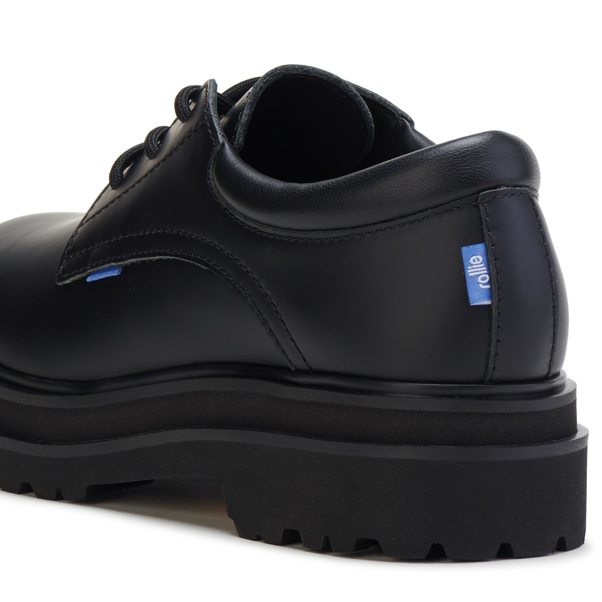 Derby Step Black Sleek