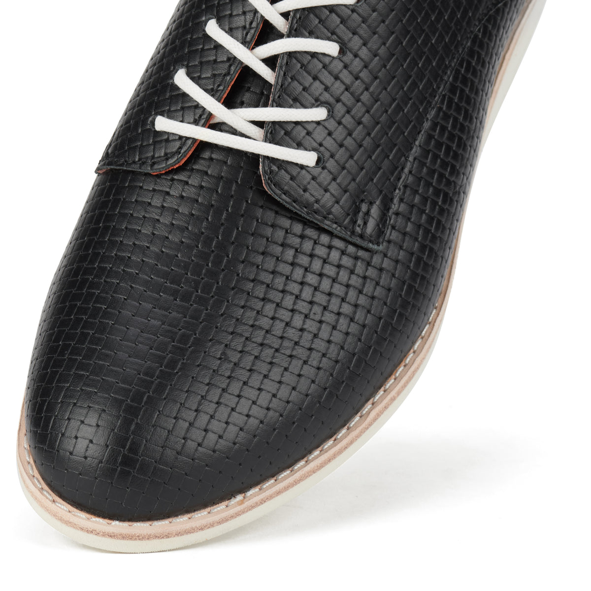 Derby Embossed Black